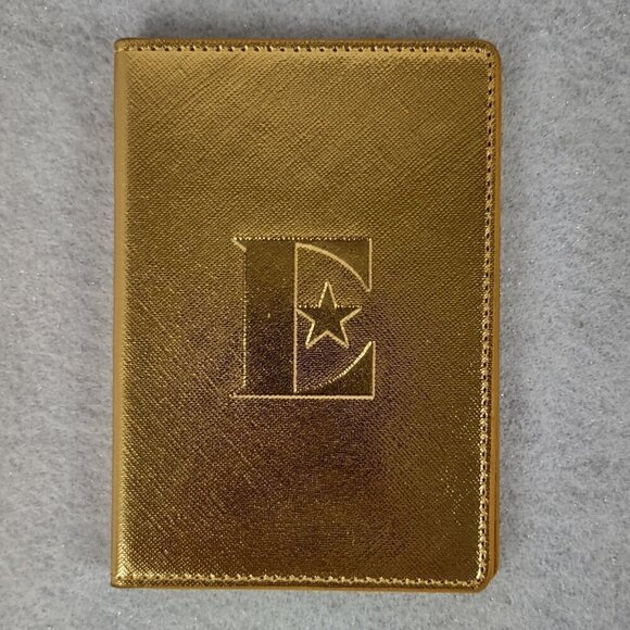 Elton John Farewell Yellow Brick Road Gold Metallic Passport Holder Cover - Picture 1 of 4
